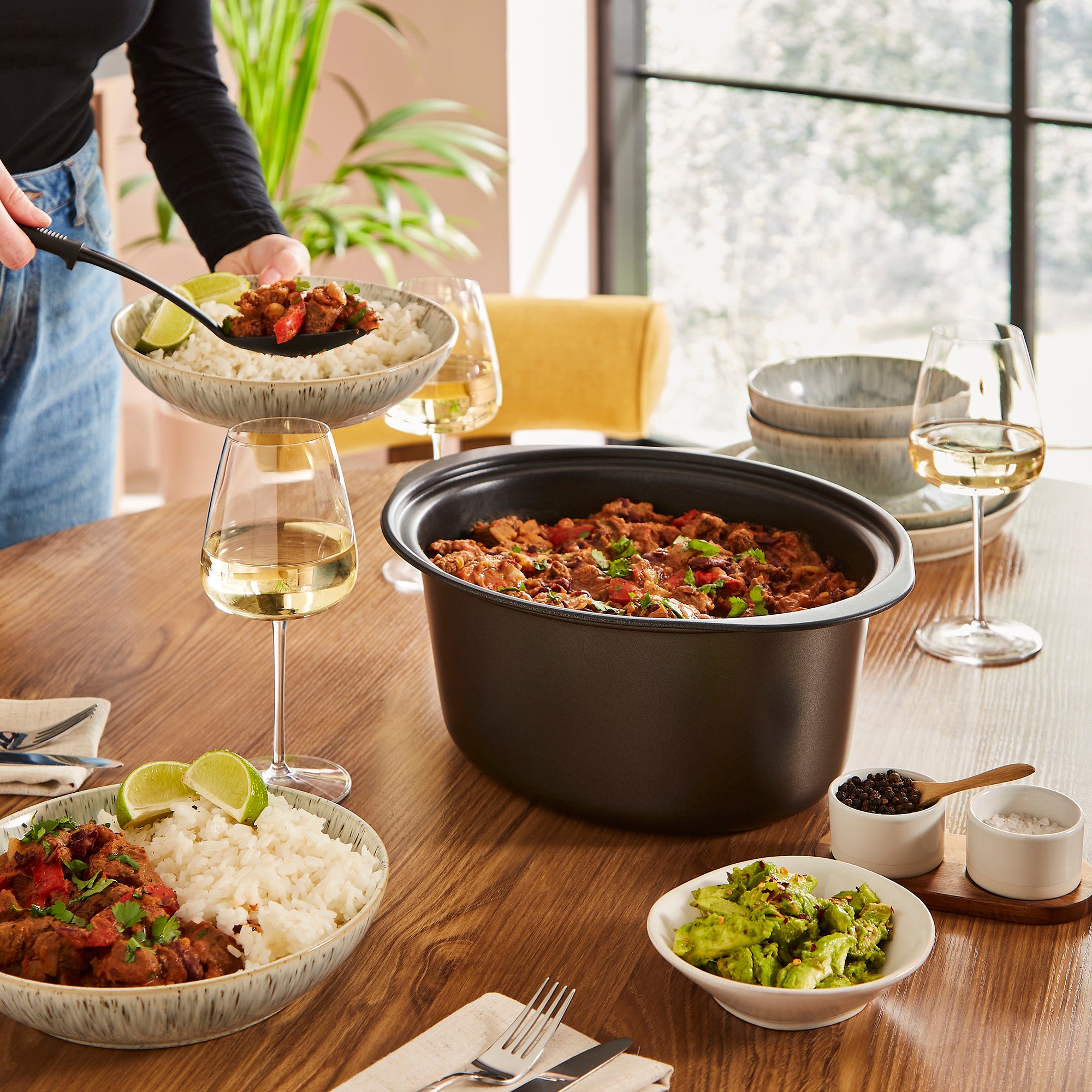 Accents Sear & Stew 6.5L Slow Cooker - Red - Image 9